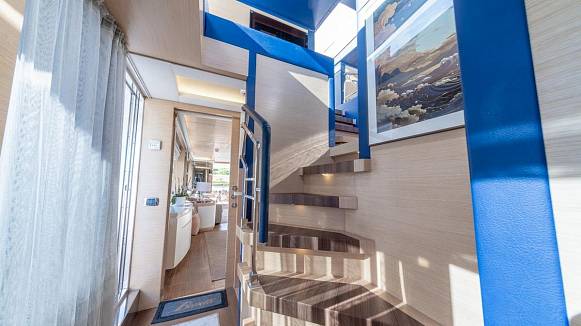 BENETTI DELFINO 93 yacht