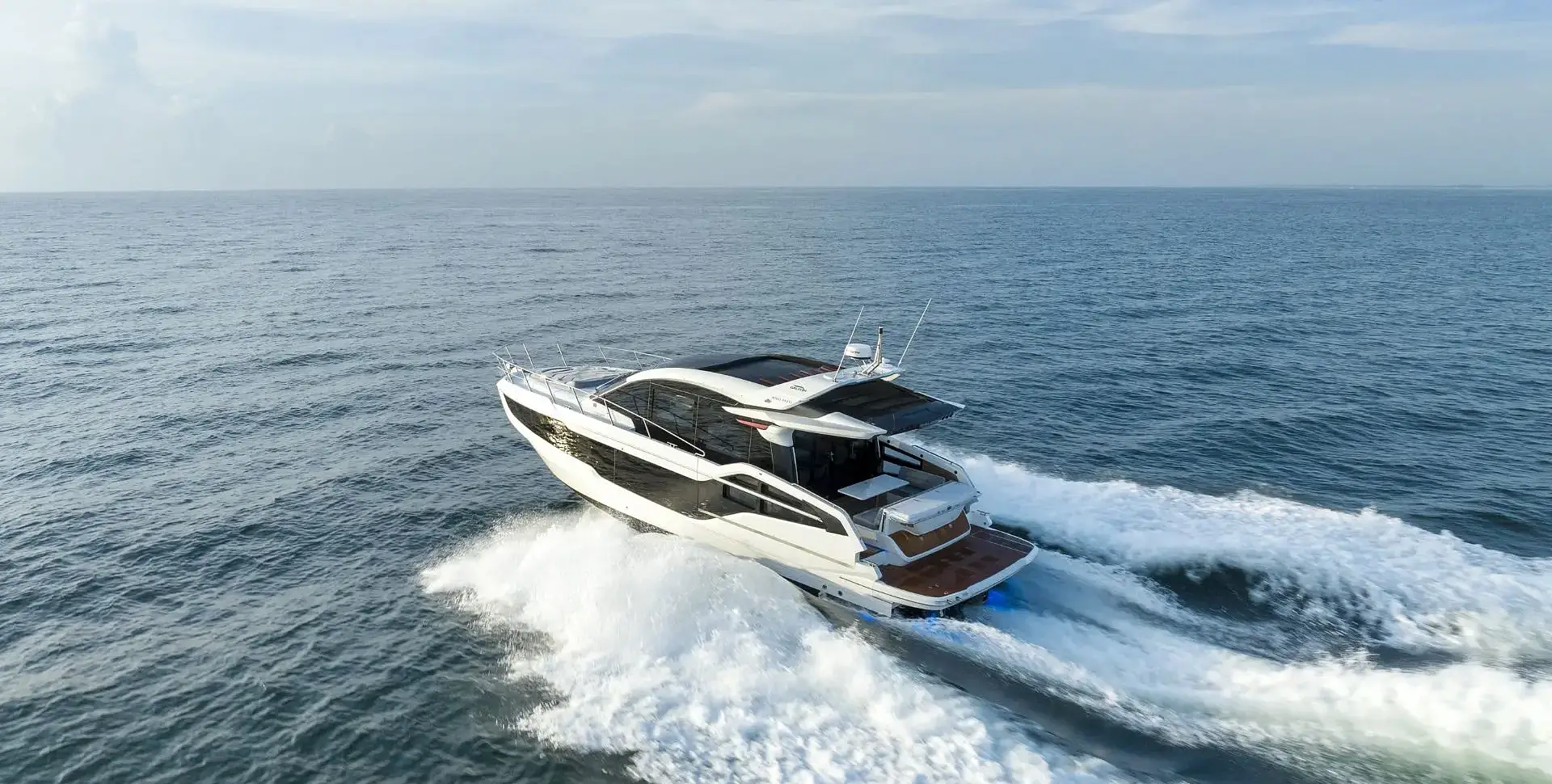 GALEON 450 HTC yacht