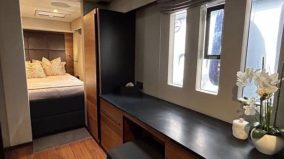 SUNREEF 50 SAILING yacht