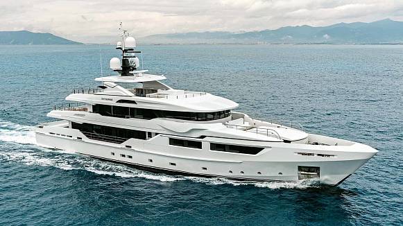 ETHOS yacht