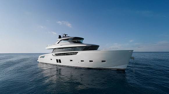 SANLORENZO SX 76 yacht