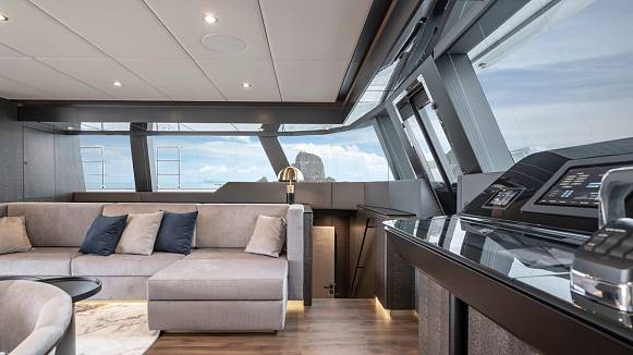 SUNREEF 60 SAILING yacht
