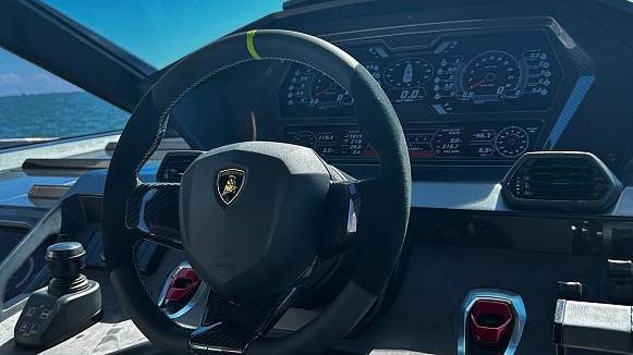 LAMBORGHINI 63 yacht