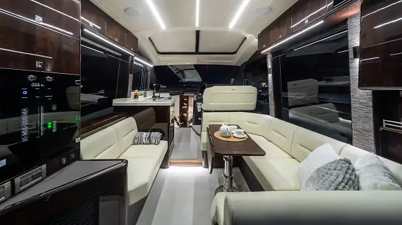 GALEON 410 HTC yacht