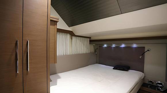 MARQUIS 630 SPORT yacht