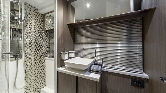 GALEON 470 SKY yacht