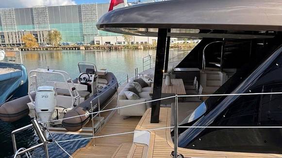 SUNREEF 60 SAILING yacht