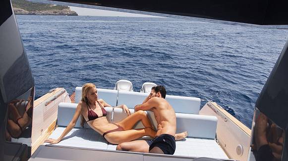 Fiart Seawalker 35 yacht