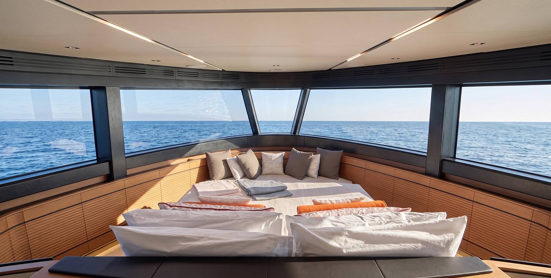 CARAT yacht