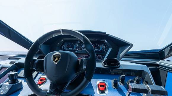 LAMBORGHINI 63 yacht