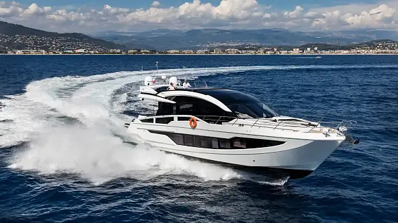 GALEON 650 SKY yacht