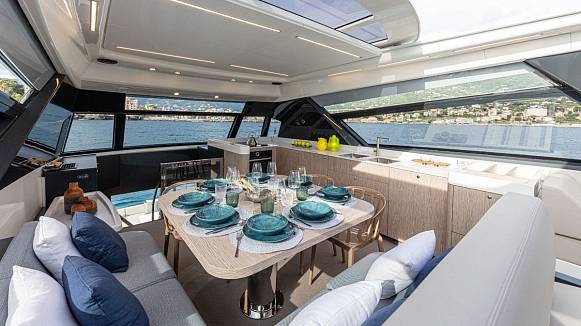 CETERA 60 yacht