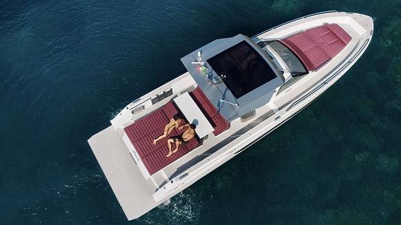 Fiart 43 Seawalker yacht