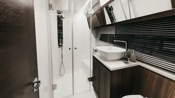 GALEON 425 HTS yacht