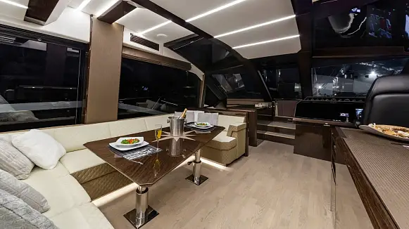GALEON 640 FLY yacht