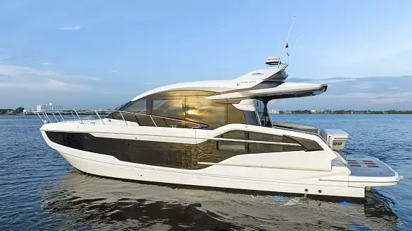 GALEON 450 HTC yacht
