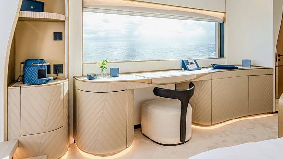 MAJESTY 100 TERRACE yacht