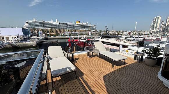 MAJESTY 112 TERRACE yacht